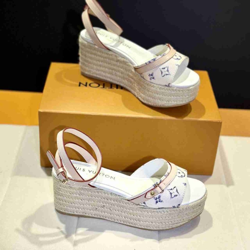 L0vis Vvtt0n Helios Wedge Sandal White 1Acsfq
