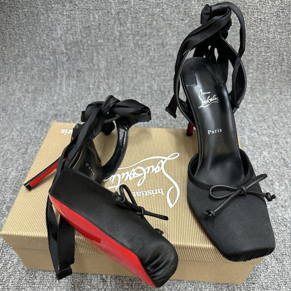 Chr1st1an Louboutin Cassia Lace Up Black 1250498B439