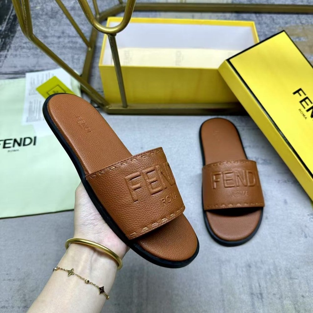 F**di Roma Leather Slides Brown 7X1753Aqxcf0Qb3