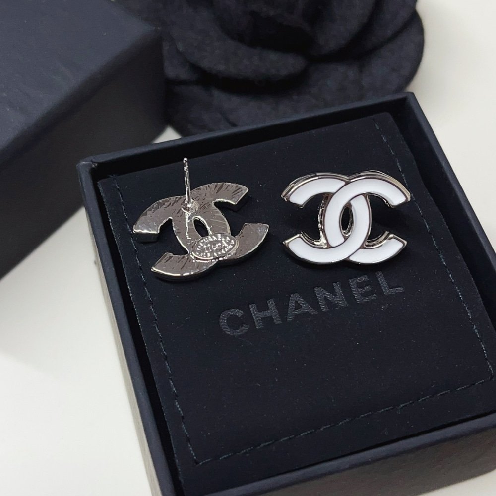 Ch**el 25S Earrings White Silver Metal Abf565 B20465 U0776