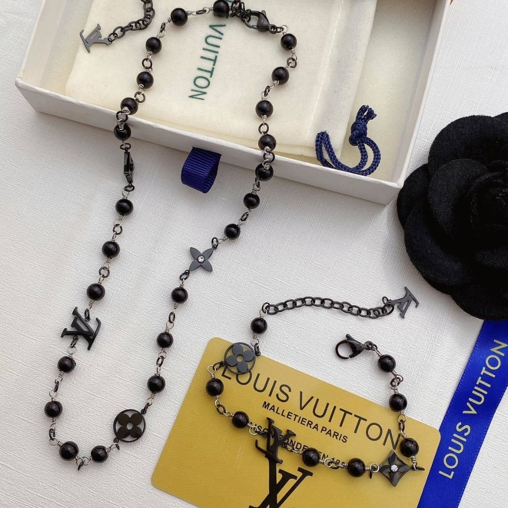 L0vis Vvtt0n Lv Pearls Bracelet Black M1391A