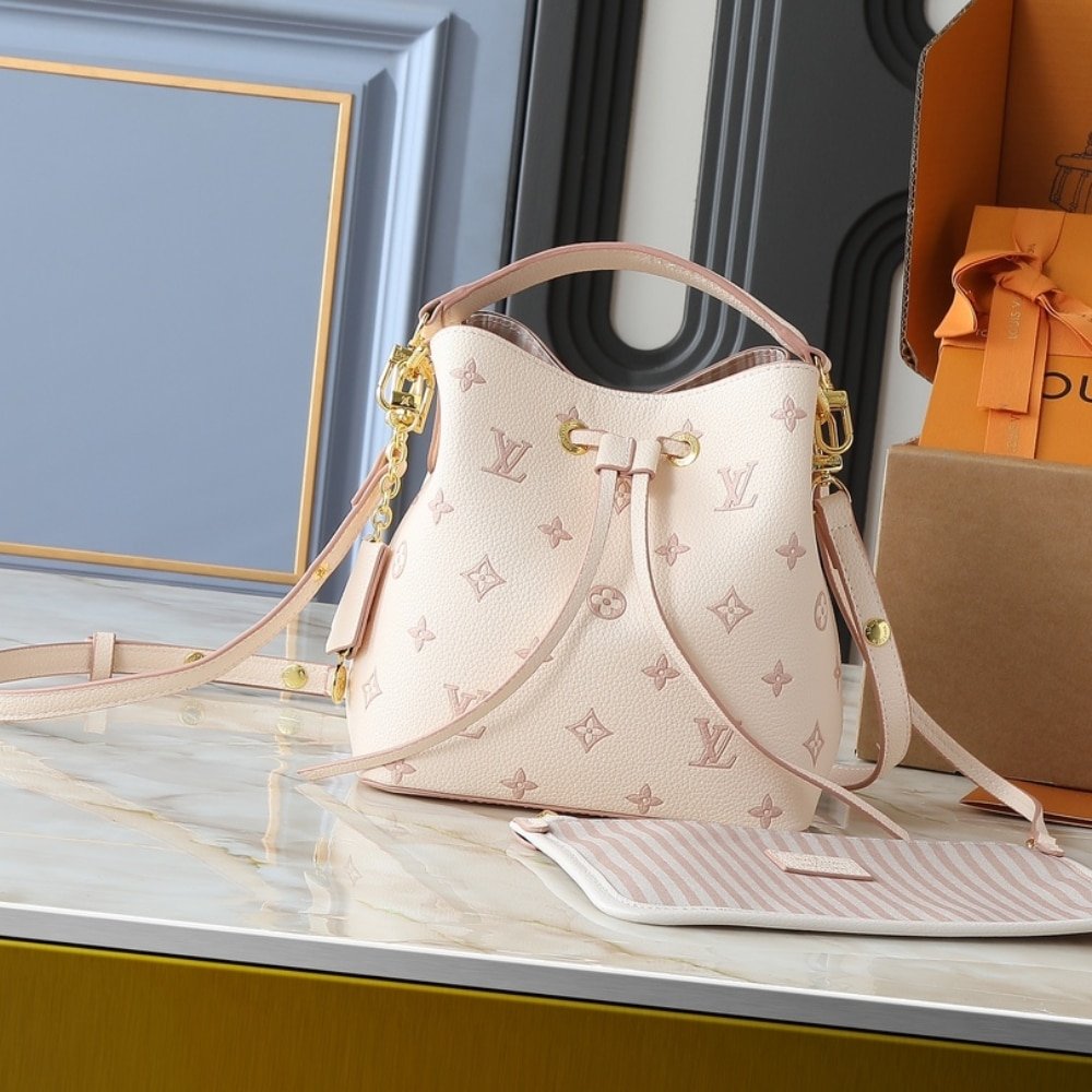 L0vis Vvtt0n Neonoé BB Bag Eden Beige 20Cm M14401