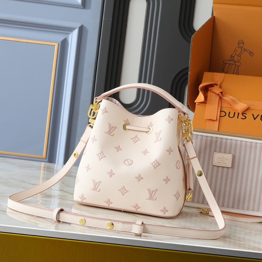 L0vis Vvtt0n Neonoé BB Bag Eden Beige 20Cm M14401