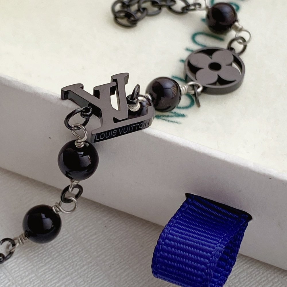 L0vis Vvtt0n Lv Pearls Bracelet Black M1391A