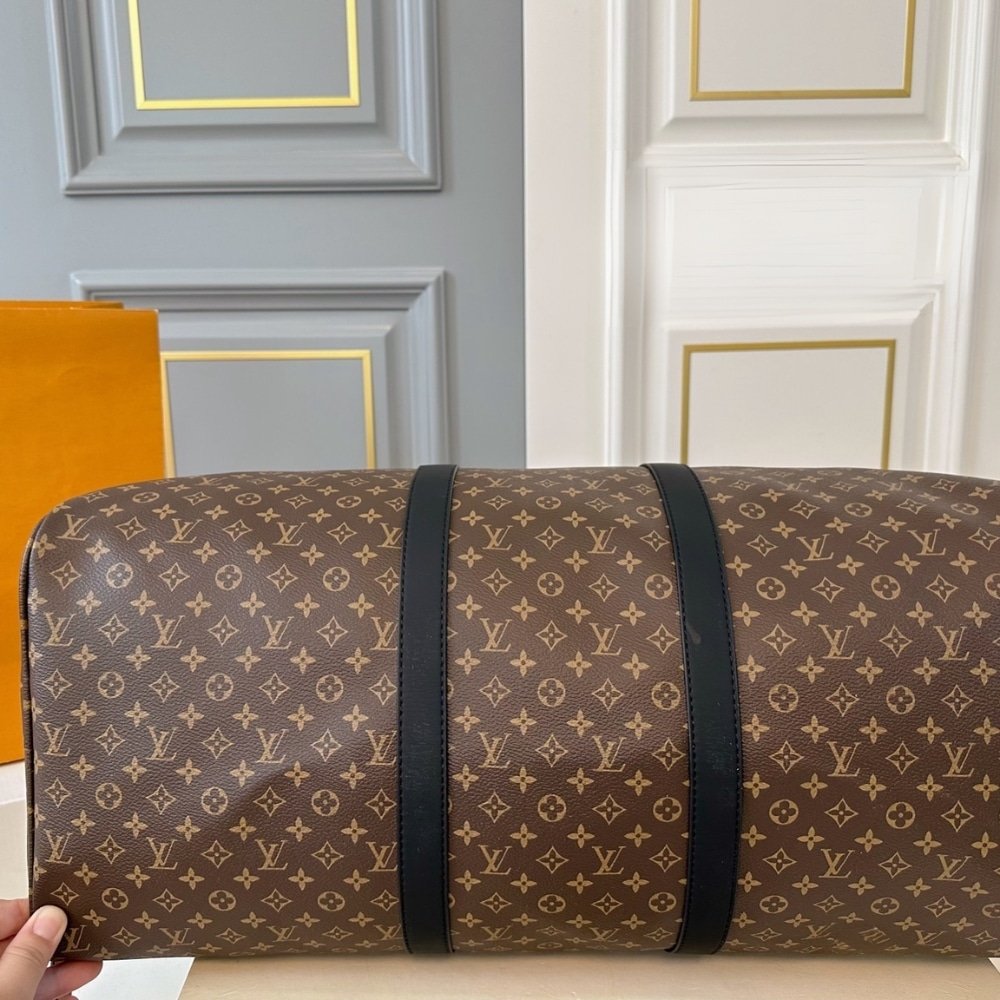 L0vis Vvtt0n Keepall Bandouliere 50 Brown 50Cm M56855