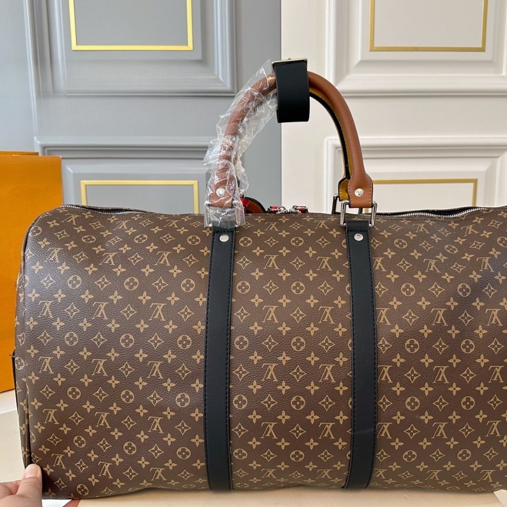L0vis Vvtt0n Keepall Bandouliere 50 Brown 50Cm M56855