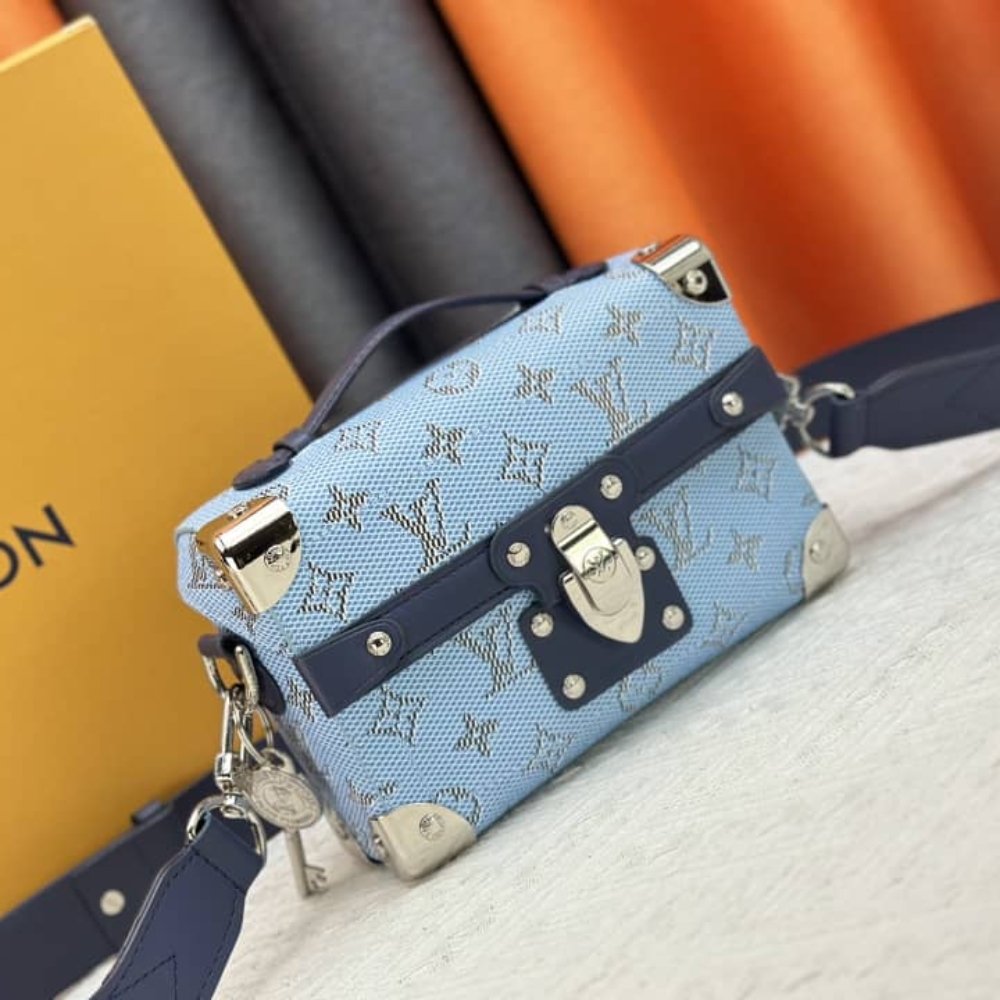 L0vis Vvtt0n Soul Trunk Bag Monogram Blue 19Cm M15035