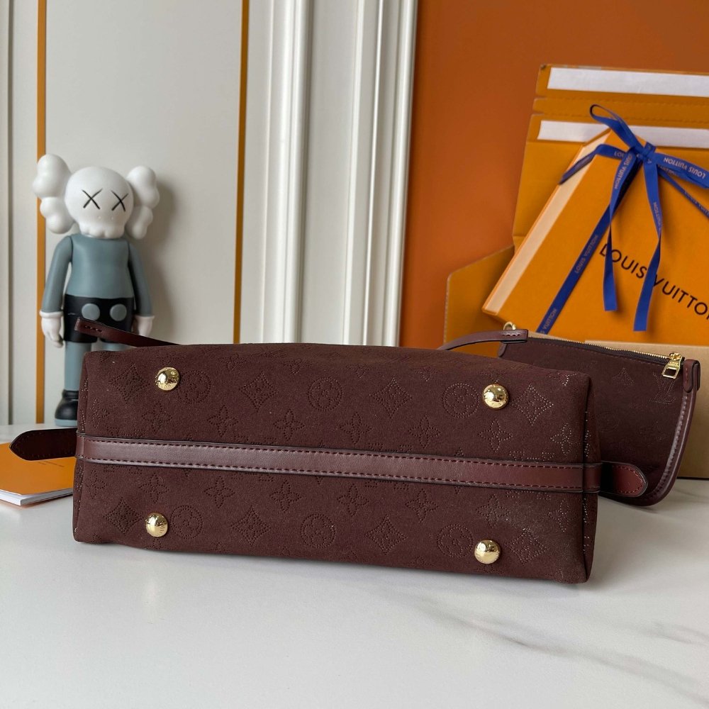 L0vis Vvtt0n Carryall PM Chocalate Brown 29Cm M26421
