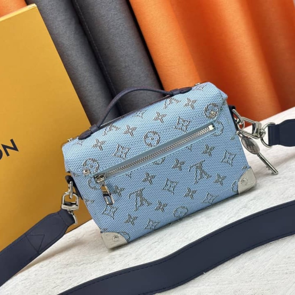 L0vis Vvtt0n Soul Trunk Bag Monogram Blue 19Cm M15035