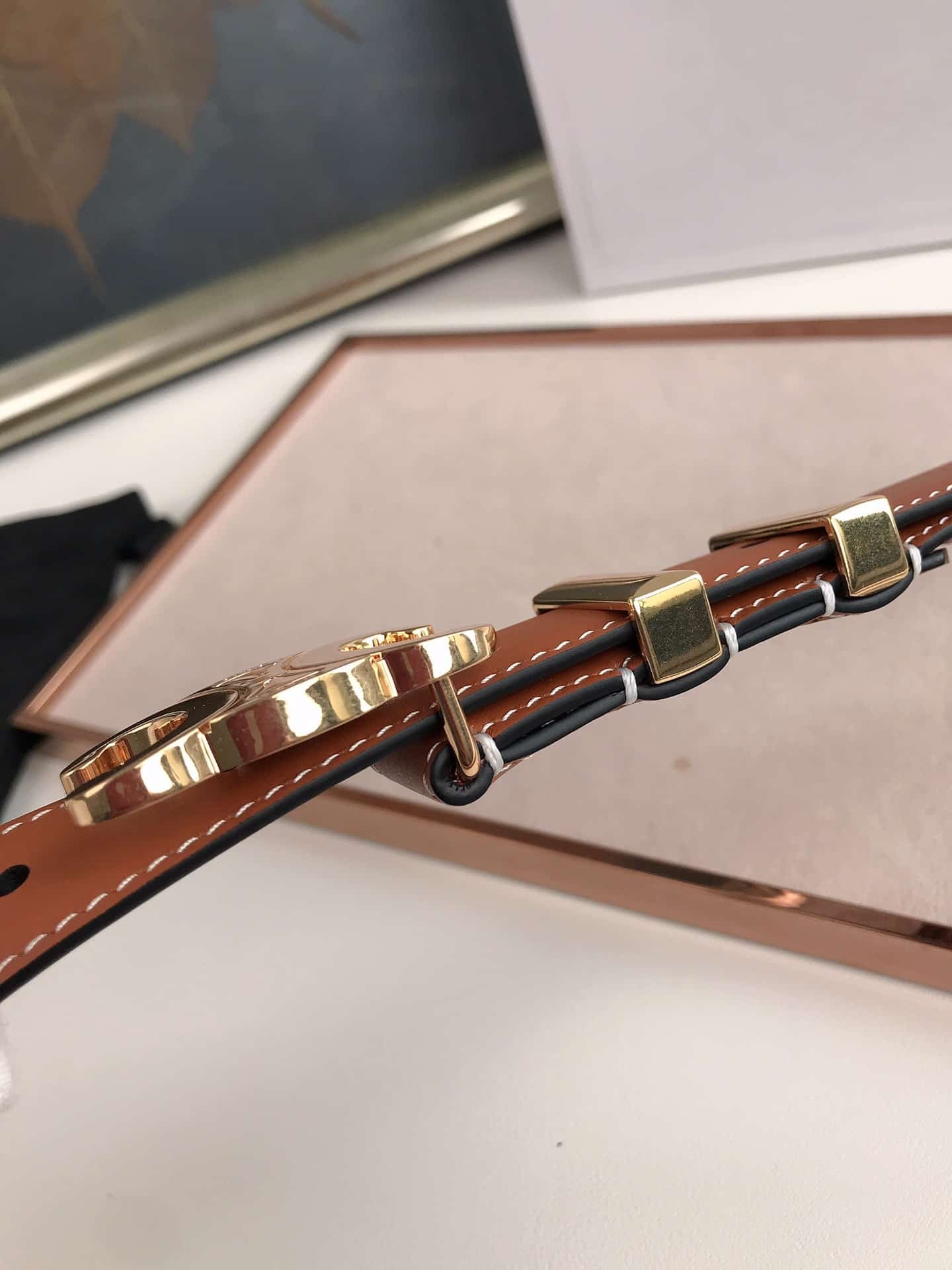 Ce1i*e Small Triomphe Brown Belt In Natutal Calfskin Gold Metal