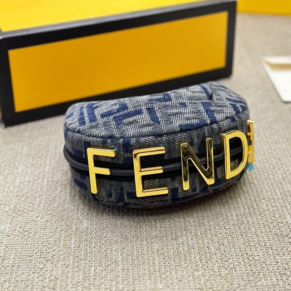 F**di F**digraphy Mini Bag Blue Chenille 20Cm 8BS081ASU0F1PQM