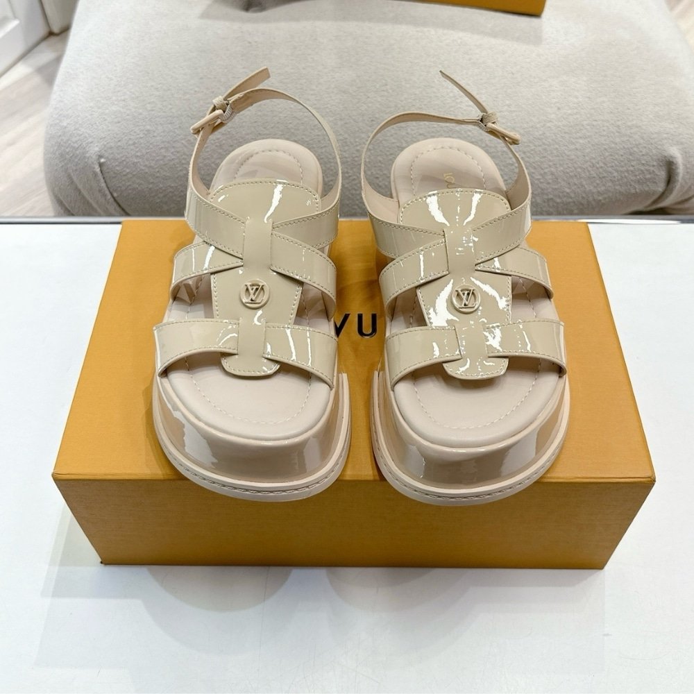 L0vis Vvtt0n Maya Platform Sandal Beige