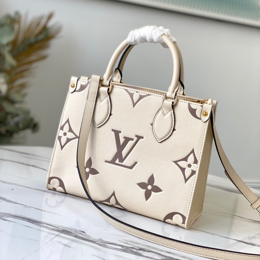 L0vis Vvtt0n Onthego PM Monogram Empreinte Cream 25Cm M45654