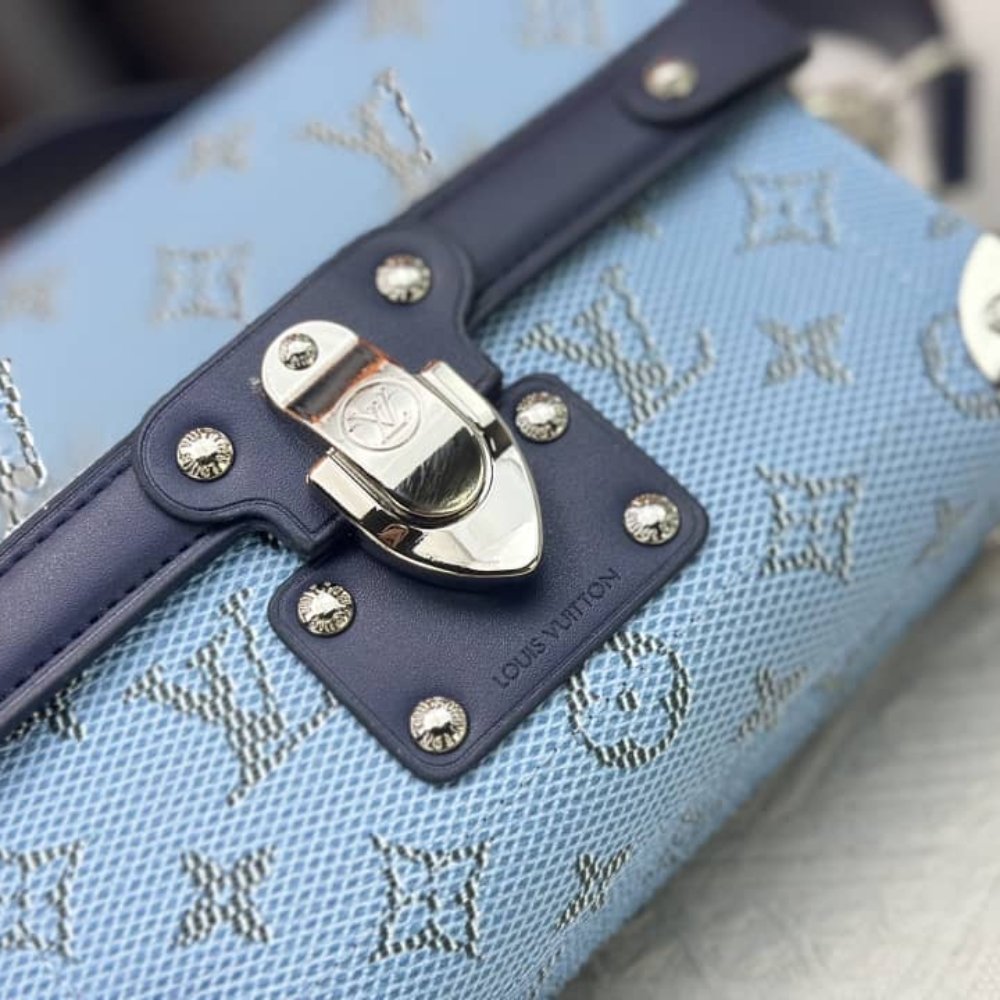L0vis Vvtt0n Soul Trunk Bag Monogram Blue 19Cm M15035