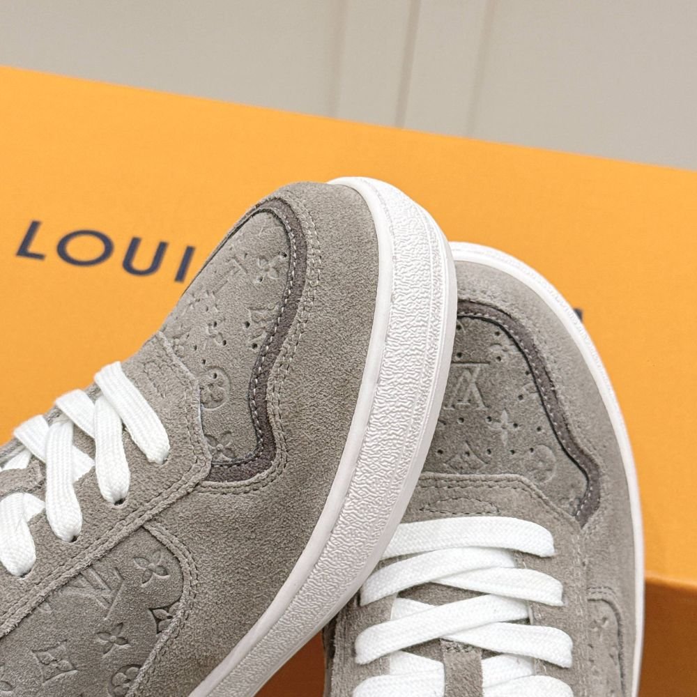 L0vis Vvtt0n LV Stadium Sneaker Grey 1AGXQH