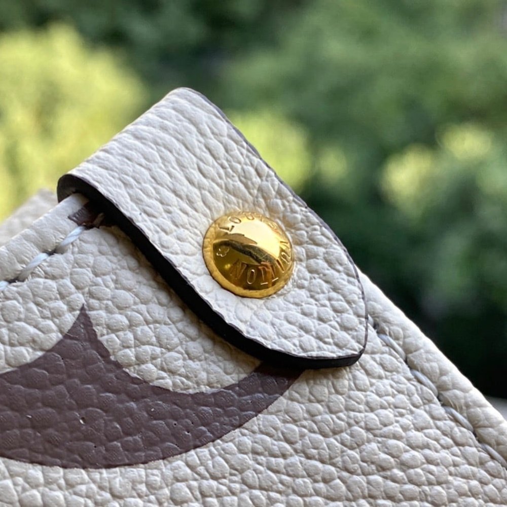 L0vis Vvtt0n Onthego PM Monogram Empreinte Cream 25Cm M45654
