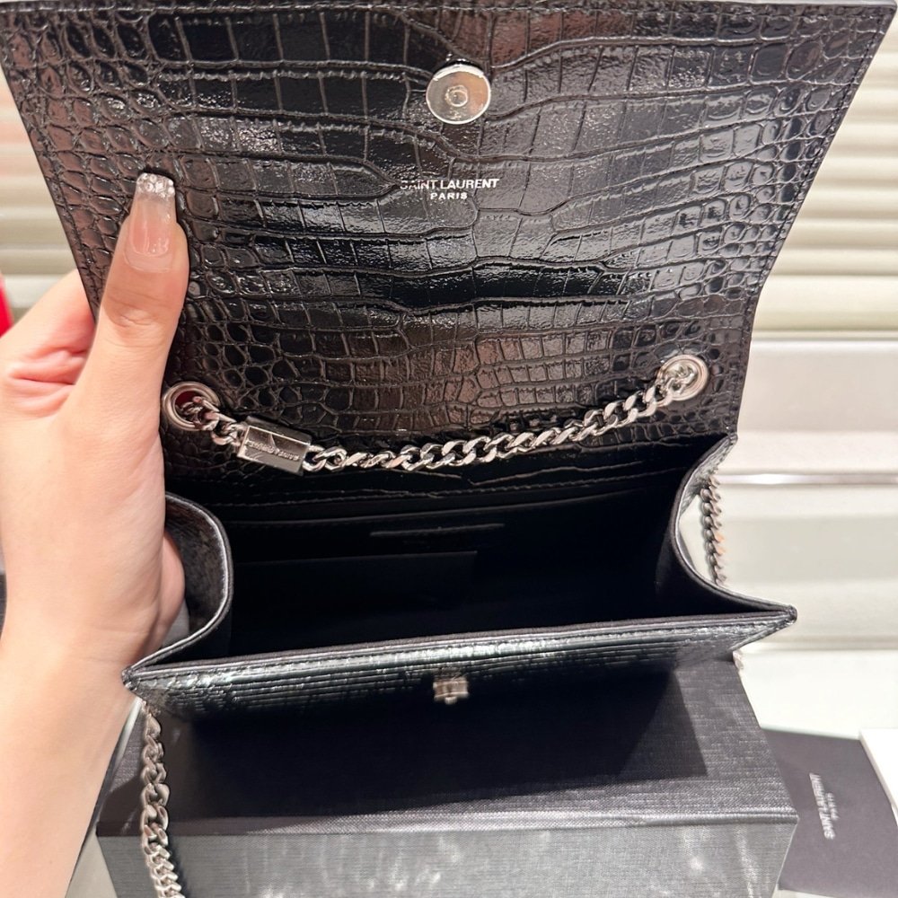 Sa1nt Lau*nt Kate Small Tassel In Crocodile Embossed Leather Silver Black 19Cm 474366Dnd0N1000