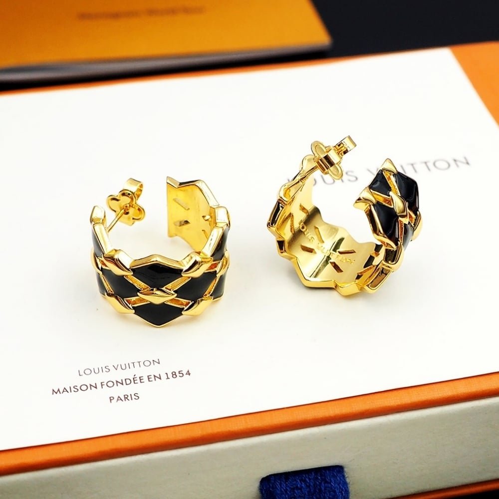 L0vis Vvtt0n Lv Malletage Earrings Gold M01685