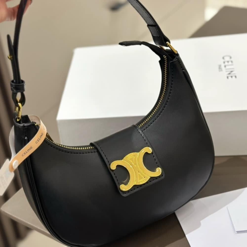 Ce1i*e Medium Ava Triomphe Bag In Smooth Black 24Cm 114493Dgq 38No
