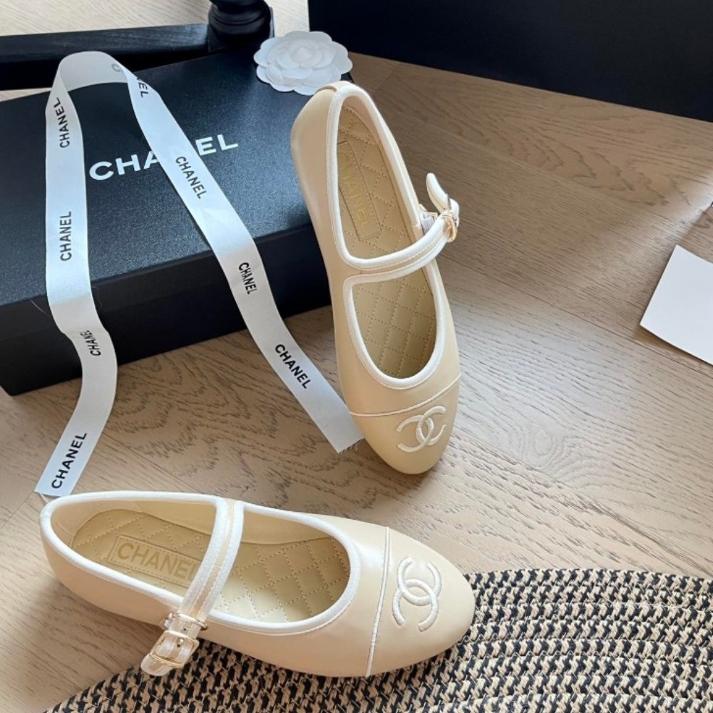 Ch**el Mary Jane Ballet Flat Cream