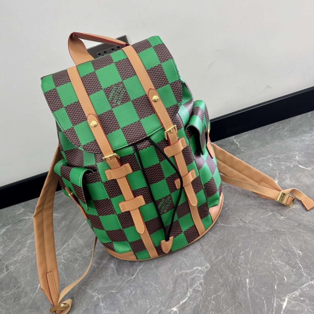 L0vis Vvtt0n Runway Christopher MM Backpack Green 44Cm N40564