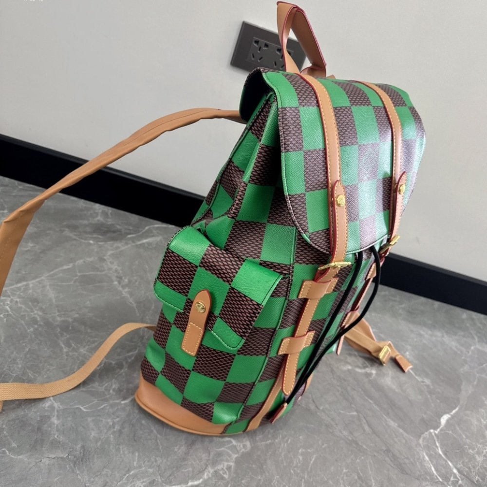 L0vis Vvtt0n Runway Christopher MM Backpack Green 44Cm N40564
