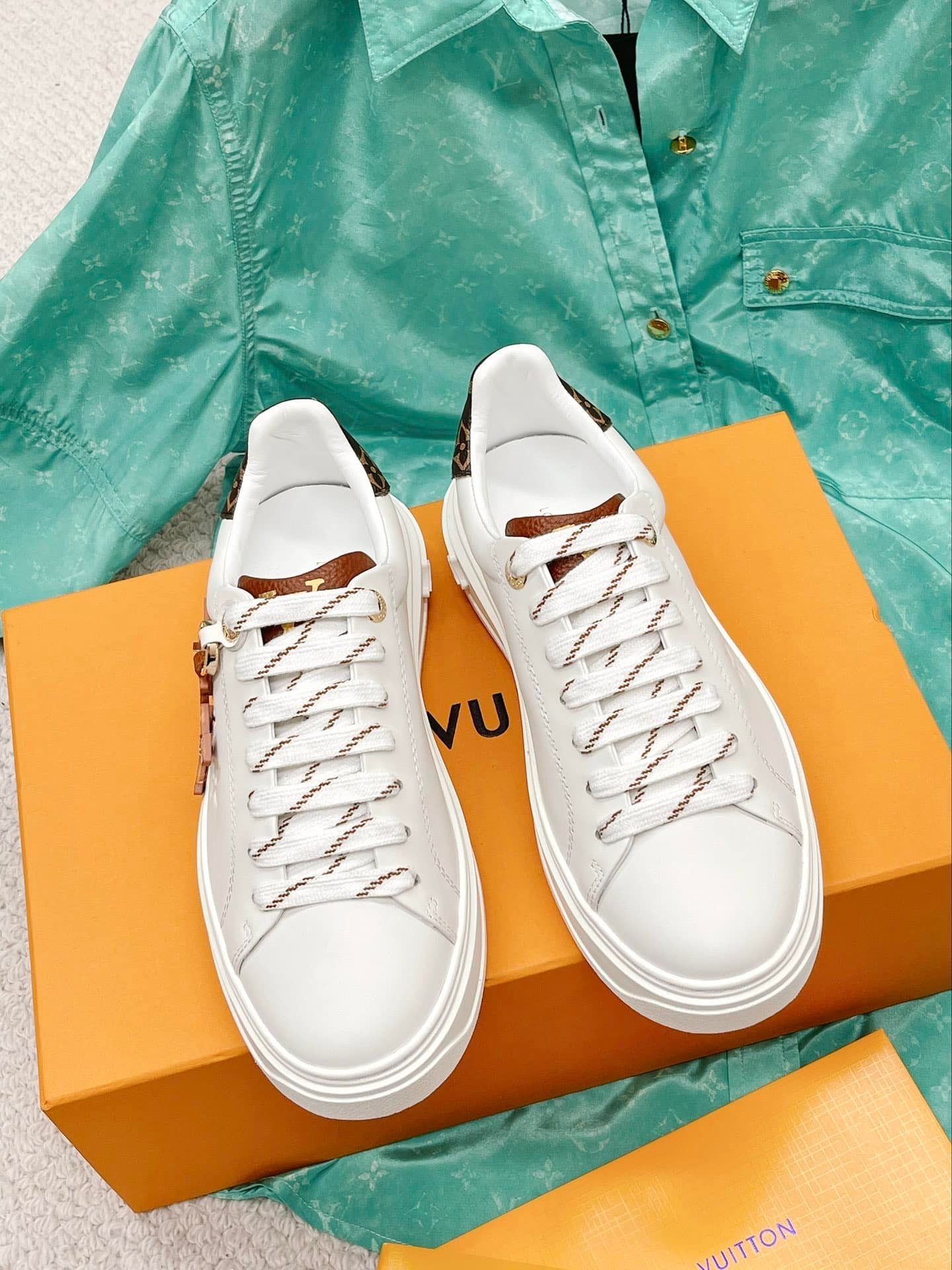 L0vis Vvtt0n Time Out Sneaker 1Aadmt