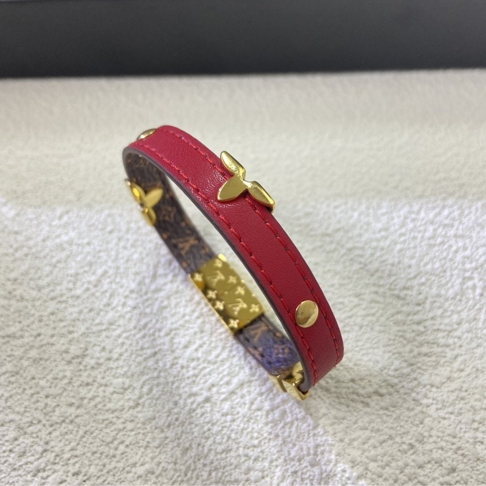 L0vis Vvtt0n Reversible Monogram Bracelet Red