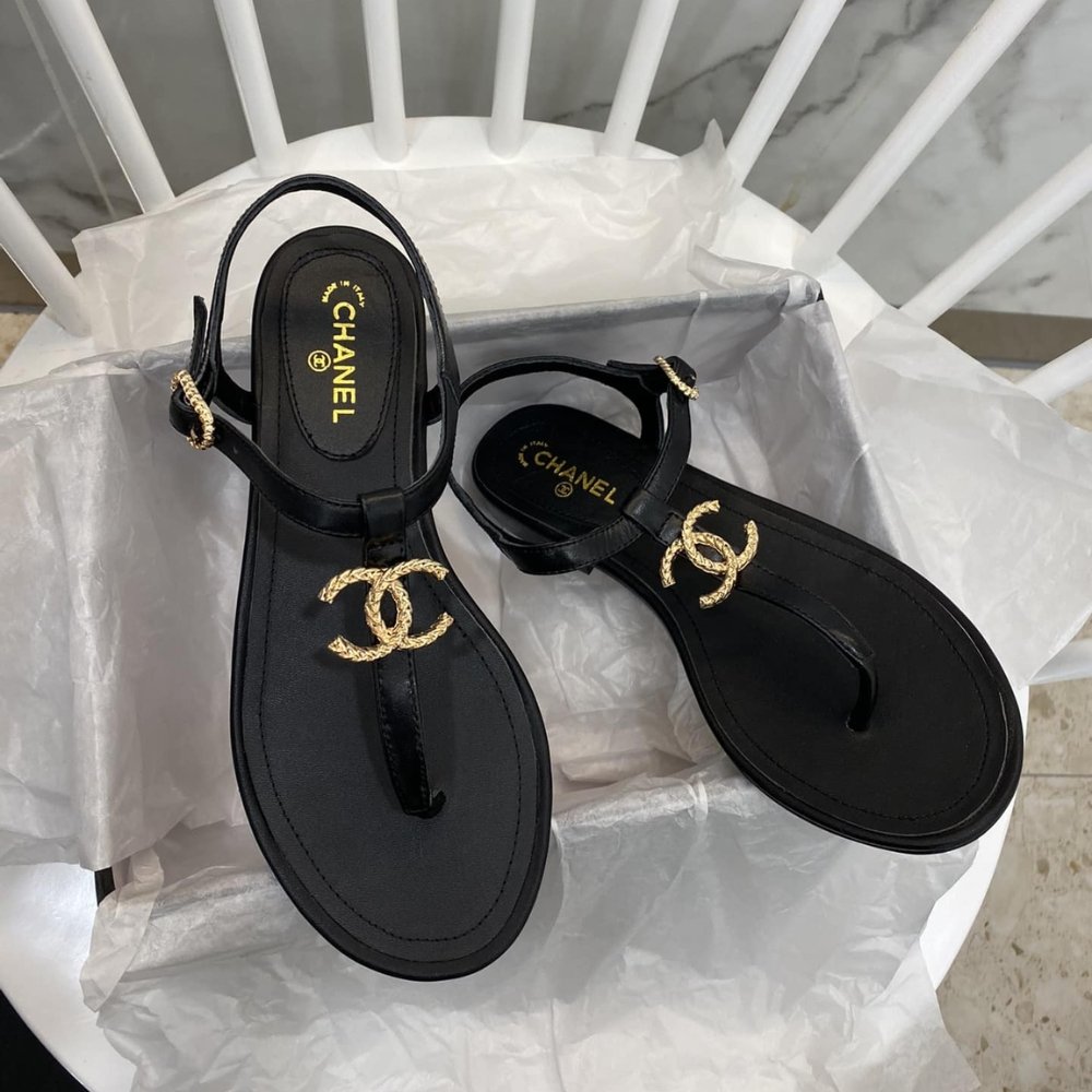 Ch**el Gold Cc Logo Thong Sandals Black