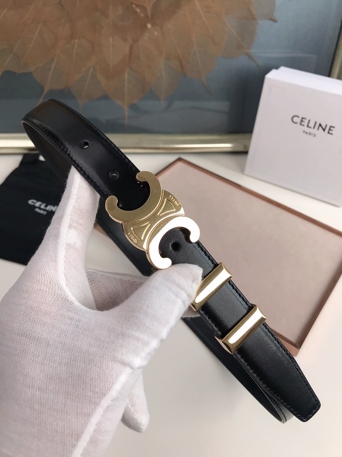 Ce1i*e Small Triomphe Black Belt In Natutal Calfskin Gold Metal
