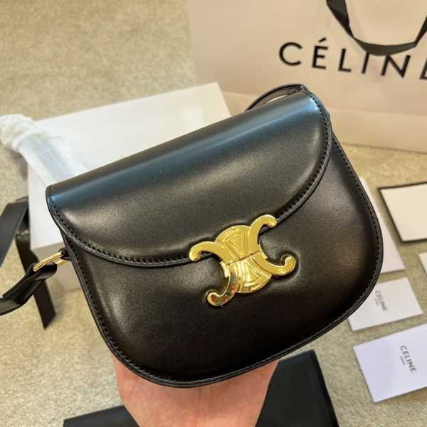 Ce1i*e Teen Besace Triomphe In Shiny Calfskin Black 110413Bf438No