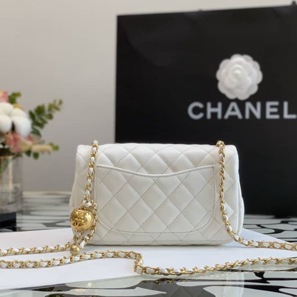Ch**el Mini Flap Bag With Pearls White 20Cm As1787 B02916 10601