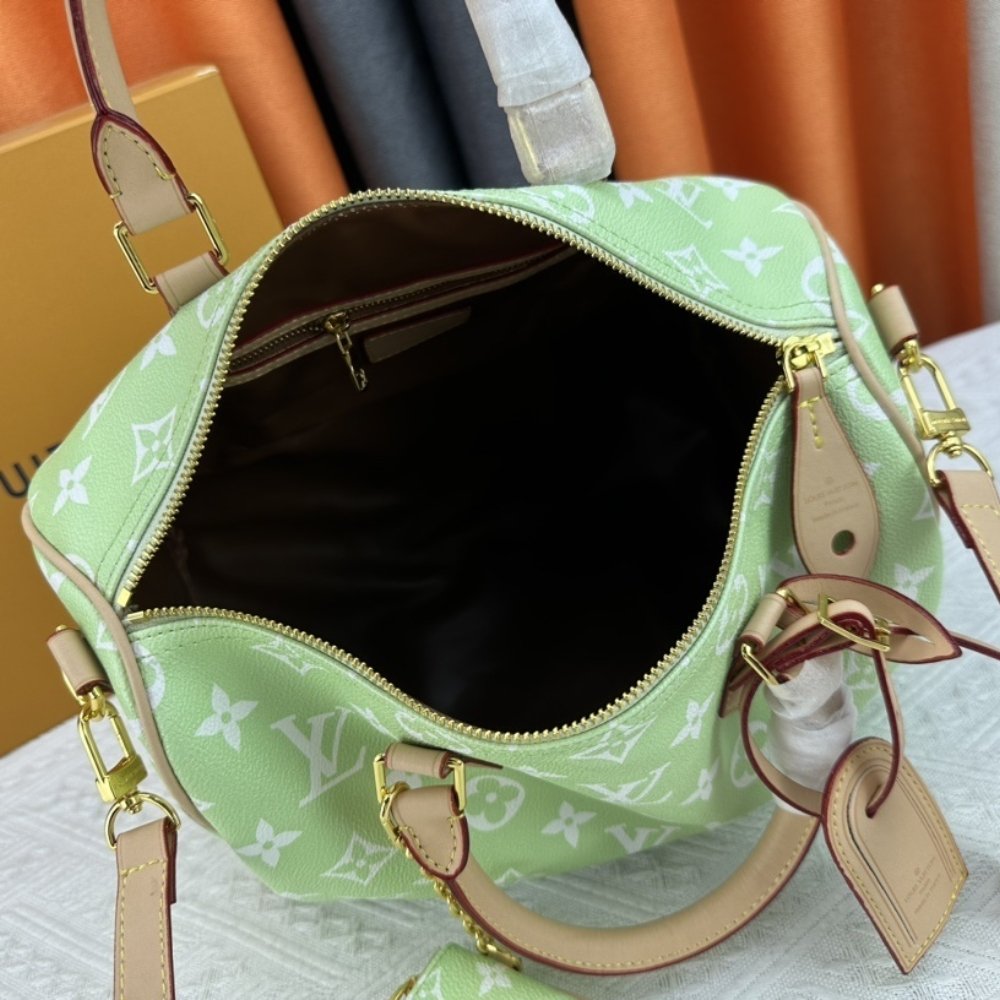 L0vis Vvtt0n Speedy P9 Bandoulière 30 Frozen Lime 30Cm M14064