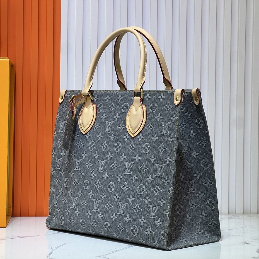 L0vis Vvtt0n Onthego MM Washed Gray 35Cm M13189