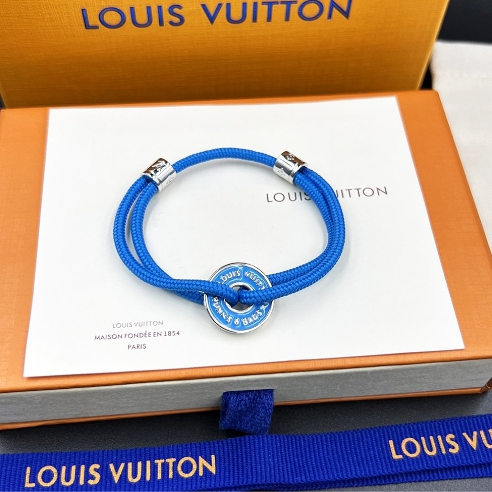 L0vis Vvtt0n Wristbands Men Bracelet Blue