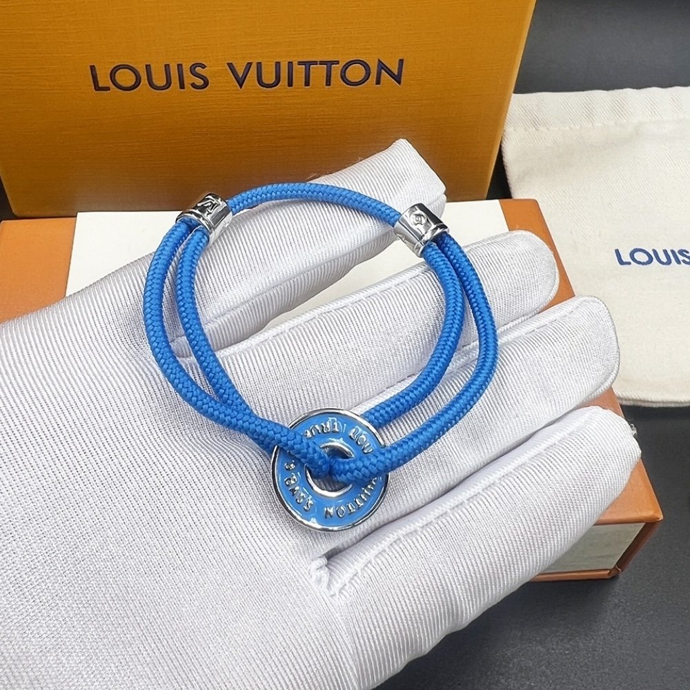 L0vis Vvtt0n Wristbands Men Bracelet Blue