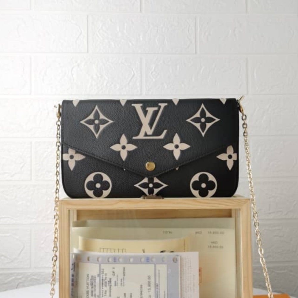L0vis Vvtt0n Pochette Félicie Black 21Cm M82479