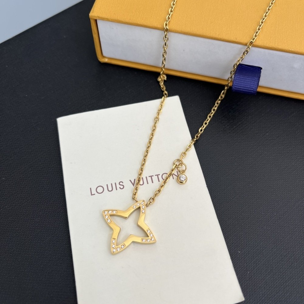 L0vis Vvtt0n Ombre Blossom Pendant Yellow Gold And D1am0nds Q03083