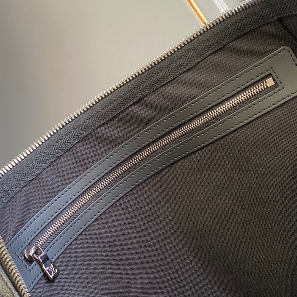 L0vis Vvtt0n Keepall Bandoulière 50 Monogram Eclipse Black 50cm M14202
