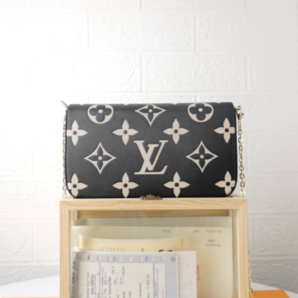 L0vis Vvtt0n Pochette Félicie Black 21Cm M82479