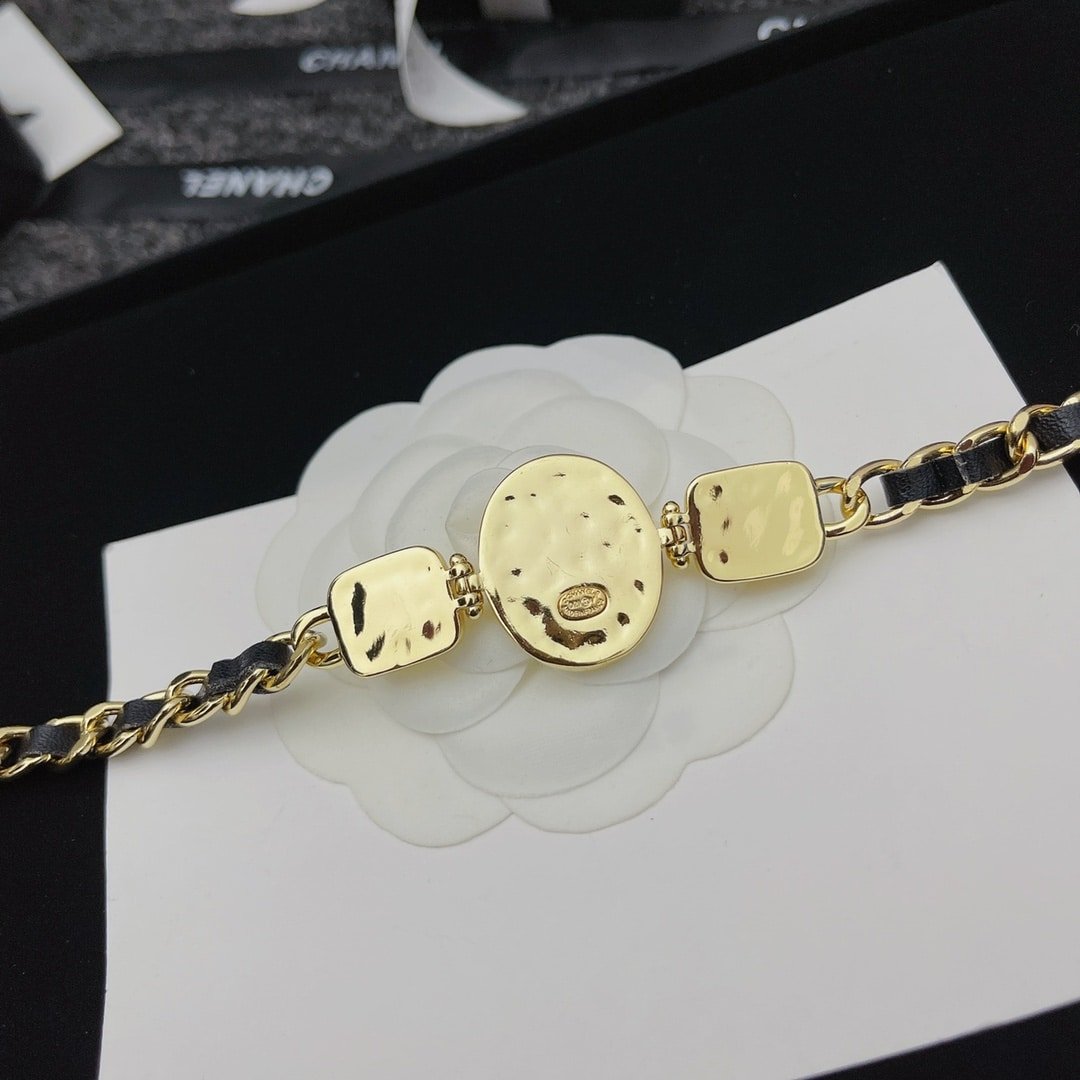 Ch**el Necklace