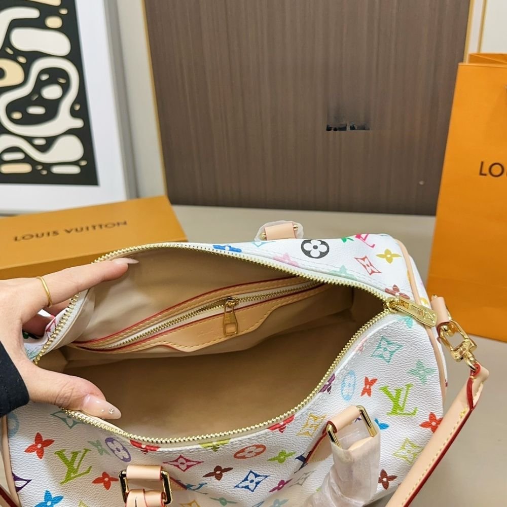 L0vis Vvtt0n TM Speedy Soft 30 Multicolor White 30Cm M27789