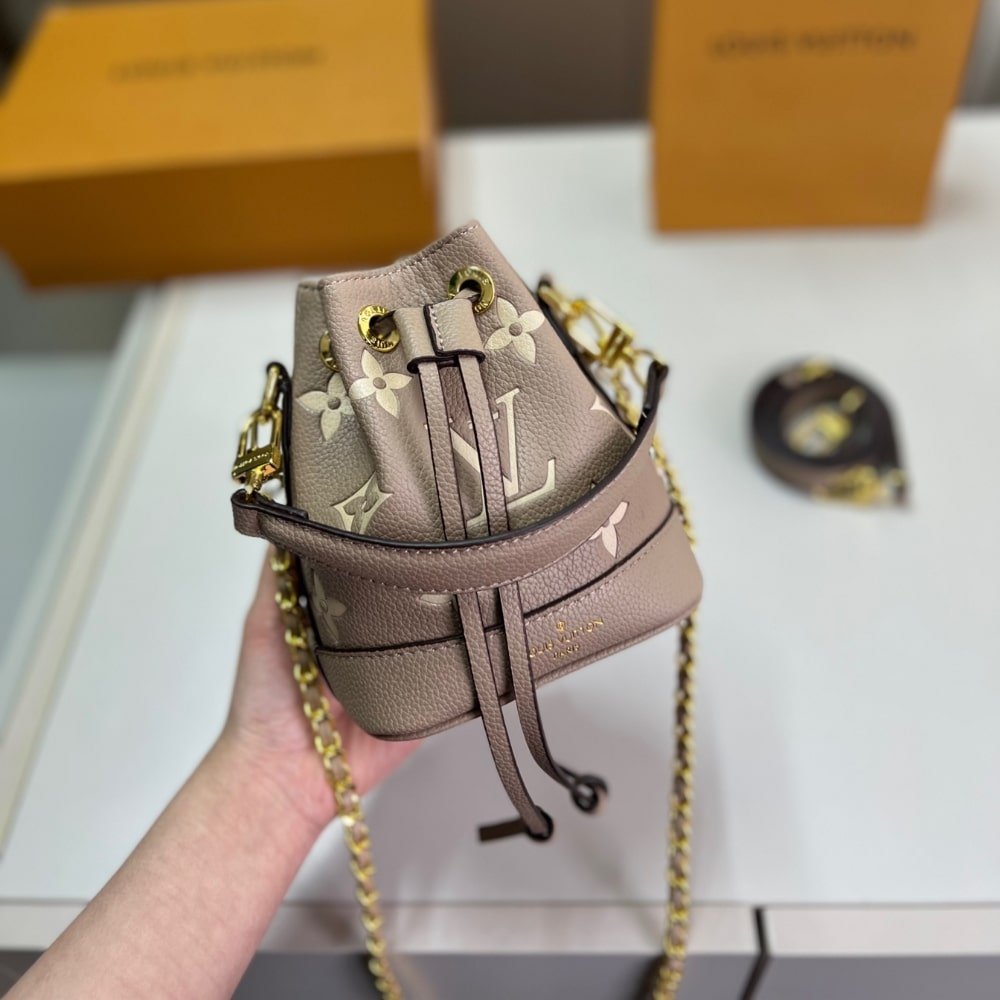 L0vis Vvtt0n Nano Noé Bag Monogram Beige 16Cm M46291