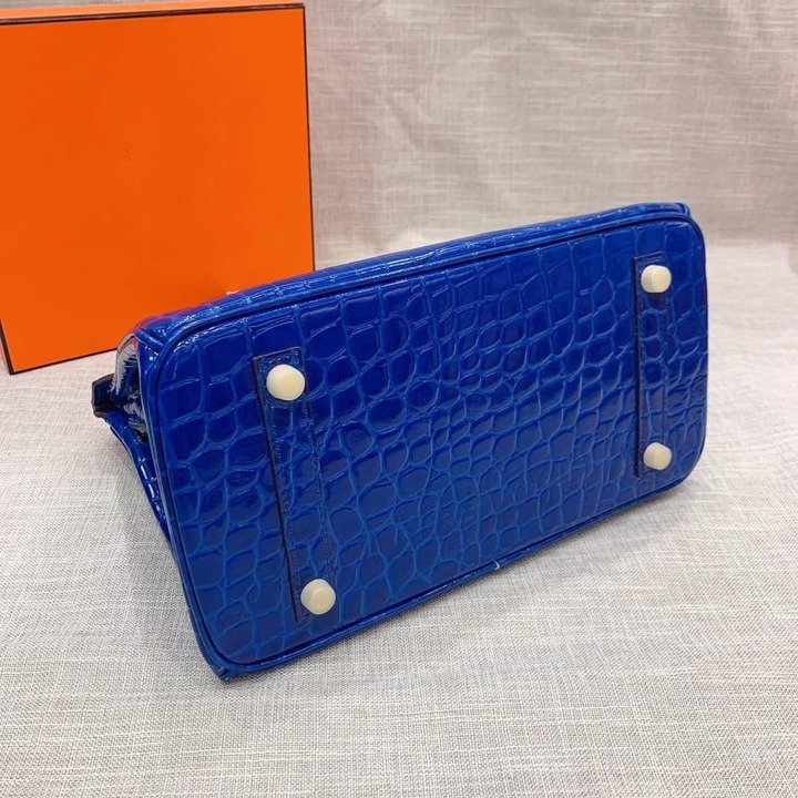 H**me5 Birkin 30 Crocodile Gold Toned Hardware Dark Blue