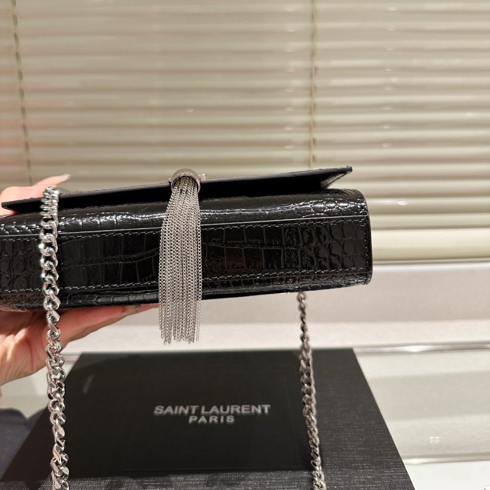 Sa1nt Lau*nt Kate Small Tassel In Crocodile Embossed Leather Silver Black 19Cm 474366Dnd0N1000
