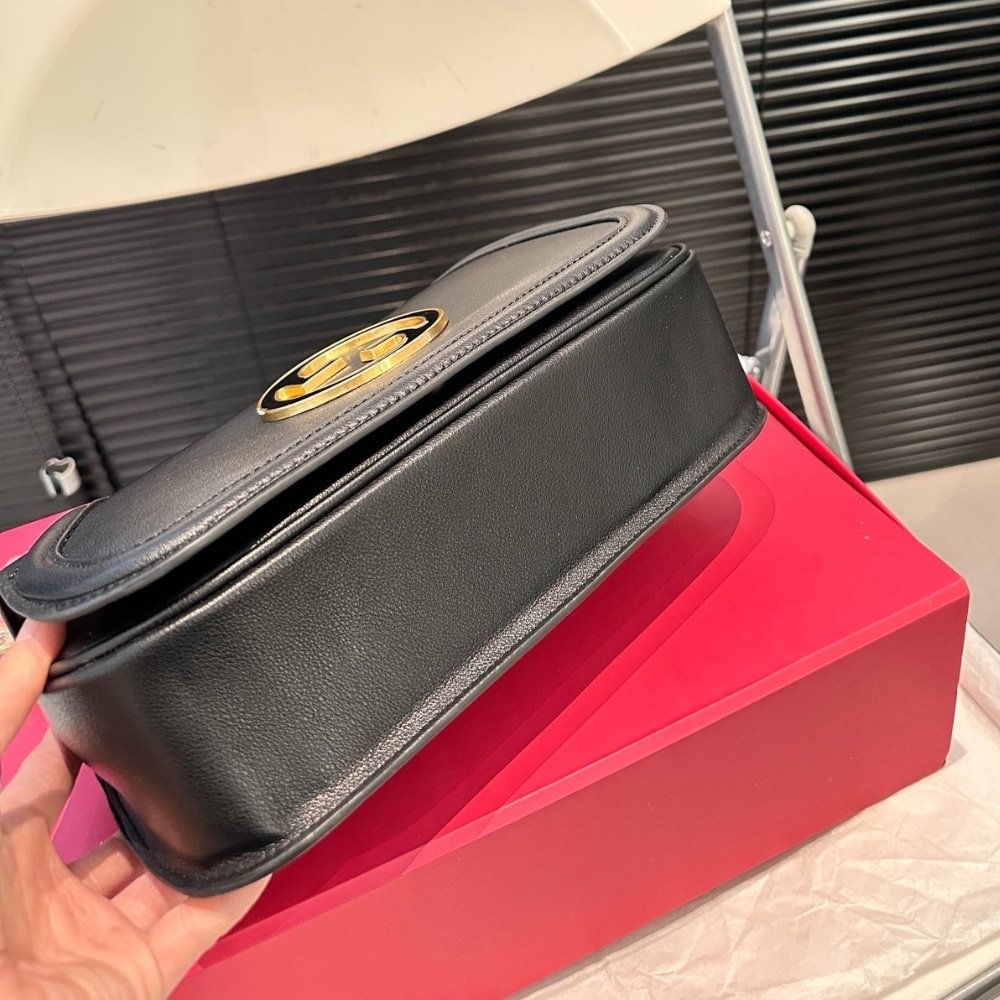 Gvc*1 Blondie Small Shoulder Bag Black Leather 26Cm 815715 Aaeex 1000