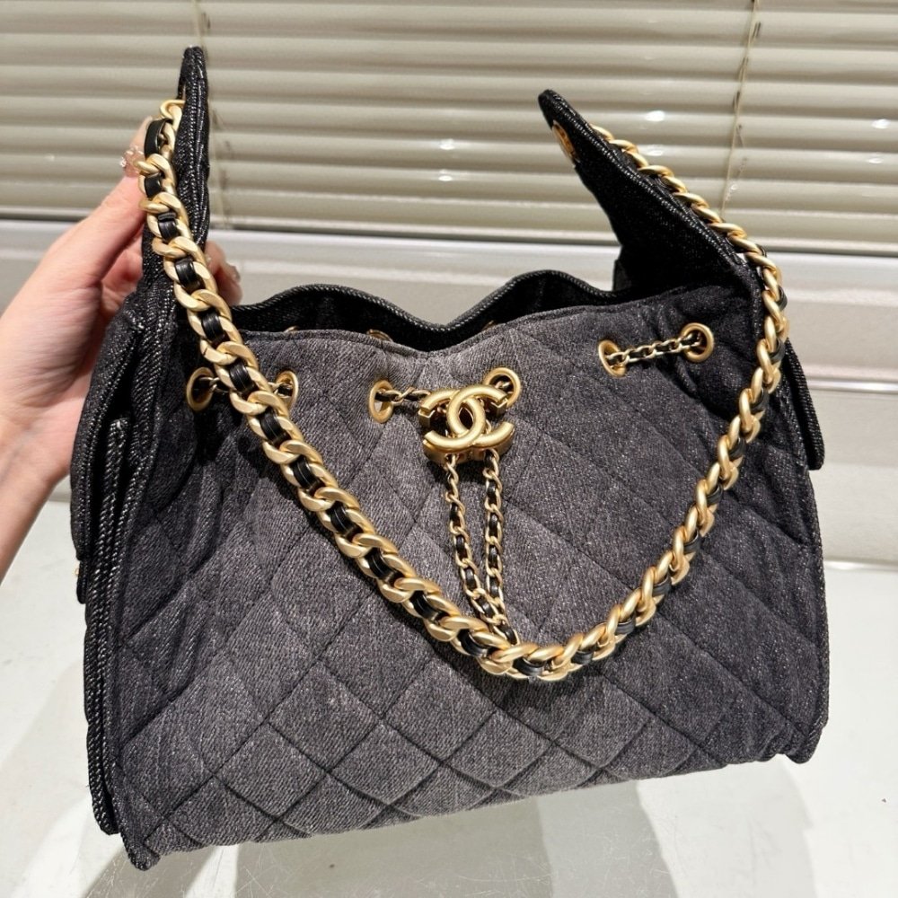 Ch**el 25 Small Handbag Washed Denim Black 26Cm As5293 B20520 U0725