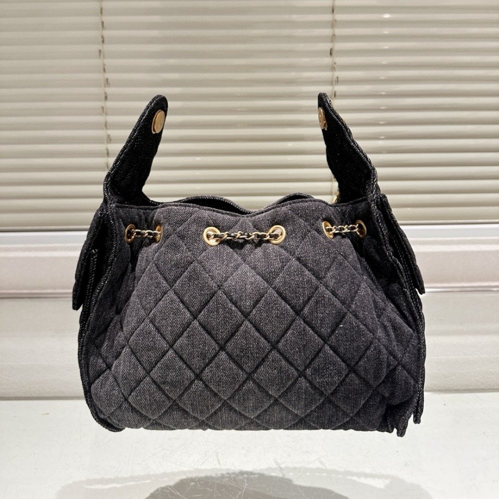 Ch**el 25 Small Handbag Washed Denim Black 26Cm As5293 B20520 U0725
