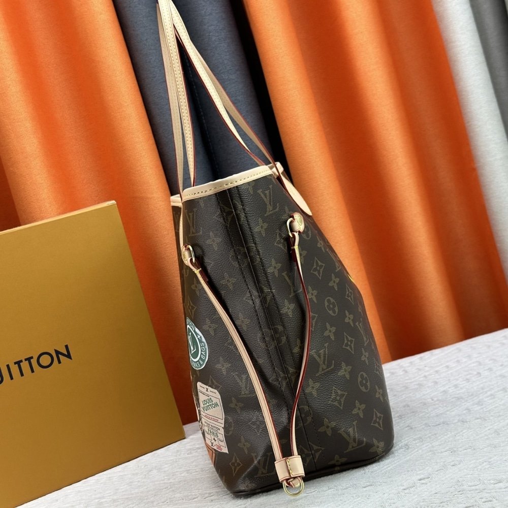 L0vis Vvtt0n Sac Neverfull MM Mon Monogram Brown 31Cm P01926