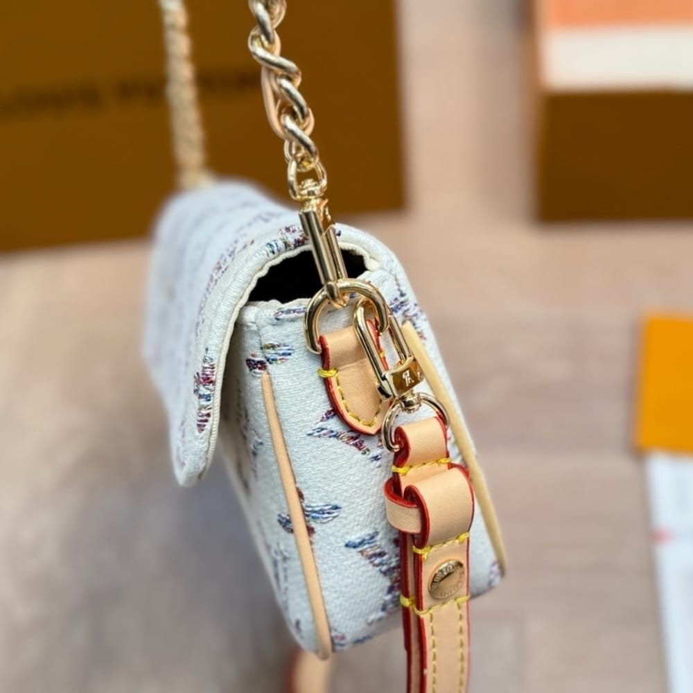 L0vis Vvtt0n Wallet On Chain Ivy Multicolor Beige 23Cm M83499